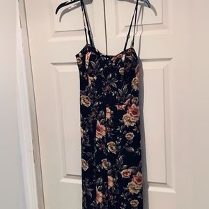 Very nice floral jumpsuit